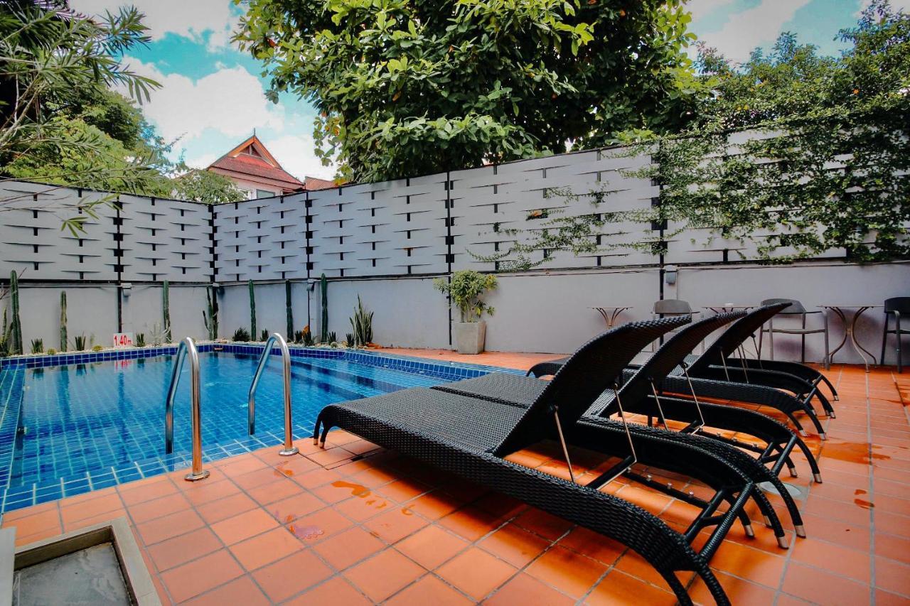 Wealth Boutique Hotel Chiang Mai Ngoại thất bức ảnh