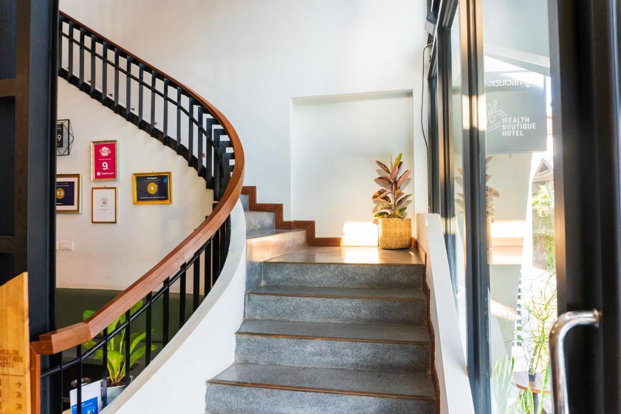 Wealth Boutique Hotel Chiang Mai Ngoại thất bức ảnh